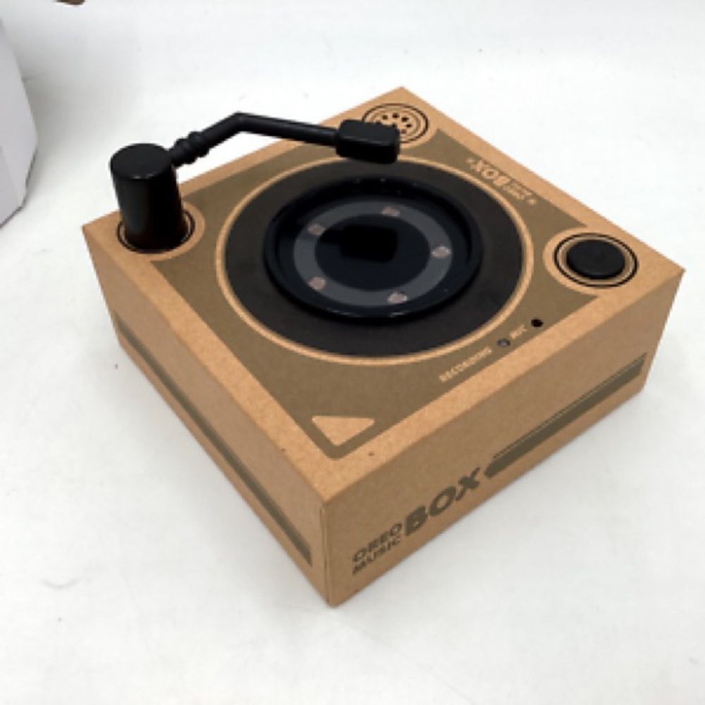 Oreo Cookie Turntable Set - Picture 4 of 6